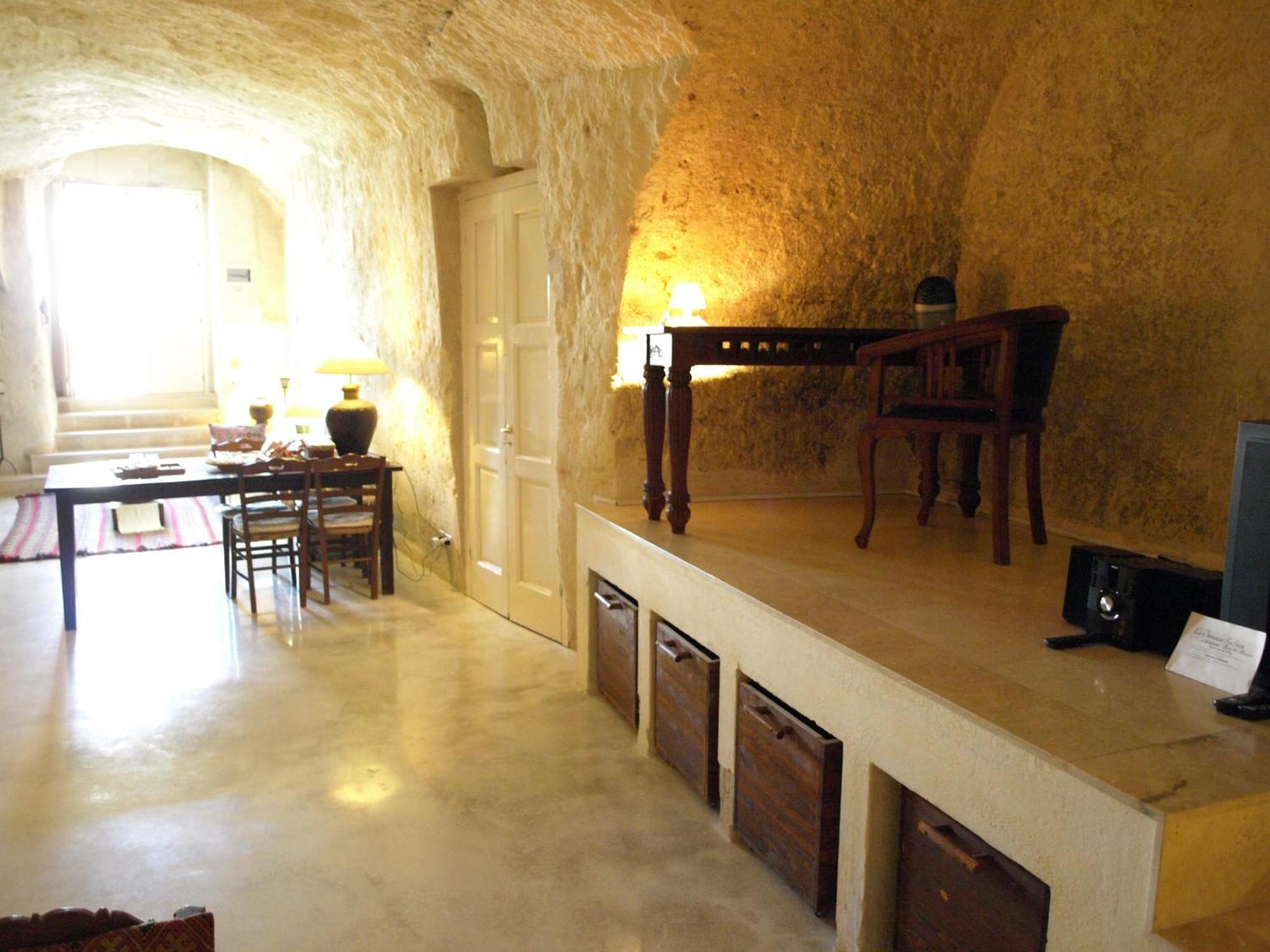 דירות מטרה Casa Grotta Le Terrazze מראה חיצוני תמונה